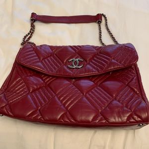 Chanel In and Out Flap bag Maxi